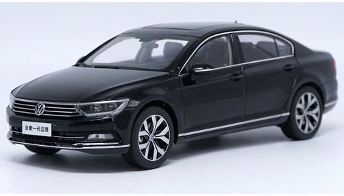 1/18 Dealer Edition 2017 Volkswagen VW Magotan / Passat (Black