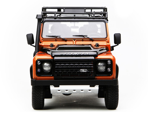 価格変更1/18 京商 ディフェンダー ムービーエディション トゥームレイダー 1/18 Kyosho Land Rover Defender Tomb Raider Movie Edition