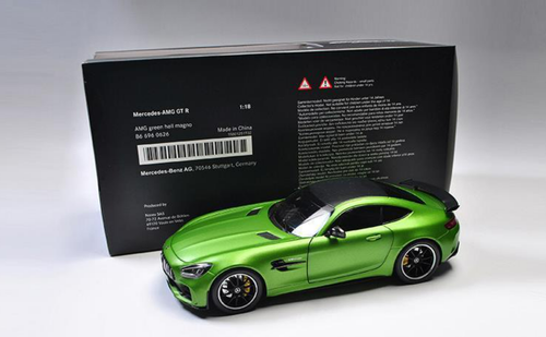 1/18 Dealer Edition Mercedes-Benz MB Mercedes AMG GTR (Green Hell Magno) Diecast Car Model