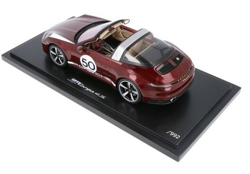 1/18 Dealer Edition Porsche 911 (992) Targa 4S #50 Heritage