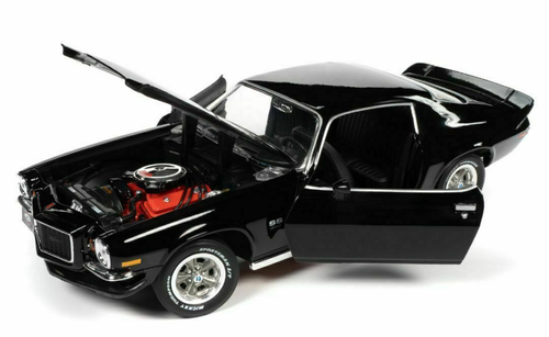 1/18 1971 Chevrolet Chevy Camaro RS/SS (Tuxedo Black) American Muscle 30th Anniversary Diecast Car Model