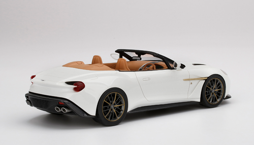 1/18 TopSpeed Aston-Martin Vanquish Zagato Volante Escaping White 