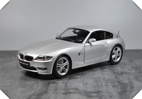 1/18 Kyosho BMW Z4 M Z4M Coupe (Silver) Diecast Car Model 