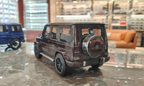 1/18 Mercedes-Benz G63 AMG (Dark Red Metallic) Car Model