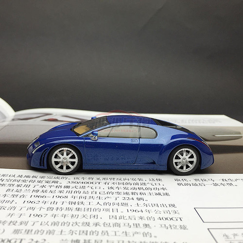 1/43 AUTOart Bugatti Chiron (Blue) Diecast Car Model 50911