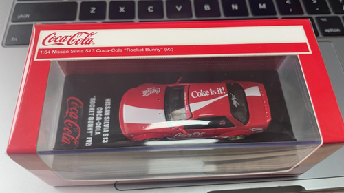 1/64 INNO64 x TOYEAST 64 COCA-COLA NISSAN SILVIA S13 ROCKET BUNNY V2 Diecast Car Model 