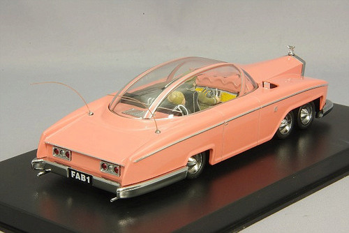 NEW IN BOX RARE HANDMADE RESIN 1/18 AMIE ROLLS-ROYCE LADY