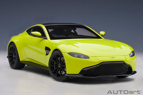 1/18 AUTOart 2019 Aston Martin Vantage (Lime Essence Green with Carbon Fiber Roof) Car Model