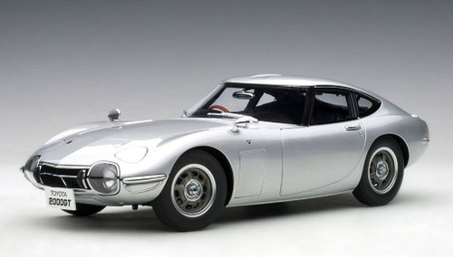 1/18 AUTOart TOYOTA 2000GT 2000 GT 24 HRS FUJI 1967 #1 Diecast Car