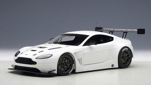 ☆新品3色セット☆BAPE ASTON MARTIN GT3 1/64 CAR 小物 その他