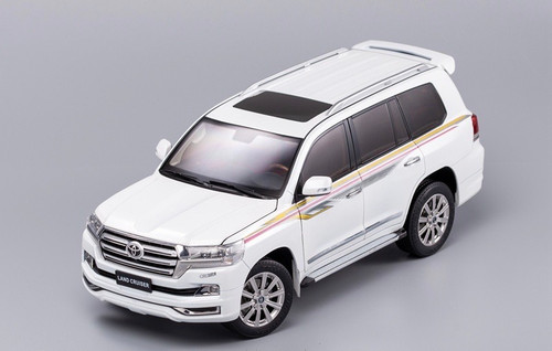 1/18 Toyota Land Cruiser GXR LC200 (White) with Spare Tire Version A Diecast Car Model