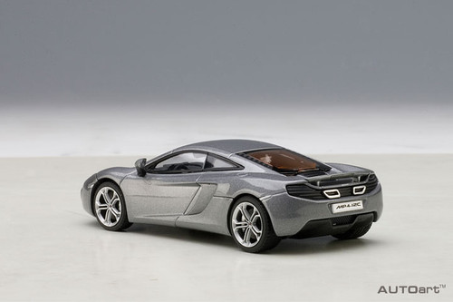 オートアート 1/18 マクラーレン 12C(シルバー) オートアート 1/18 マクラーレン 12C(シルバー) 1/18 AUTOart