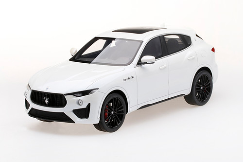 Maserati マセラティ レヴァンテ 1／18 フィギュア imgrc0122301533.jpg