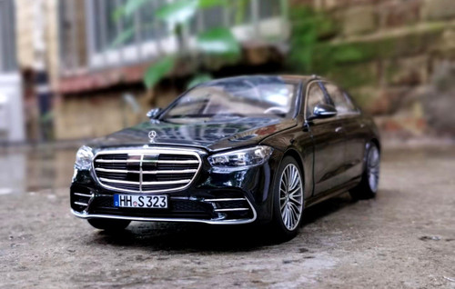 1/18 Norev 2021 Mercedes-Benz Mercedes S-Class S-Klasse W223 AMG Line (Black with Beige Interior) Diecast Car Model