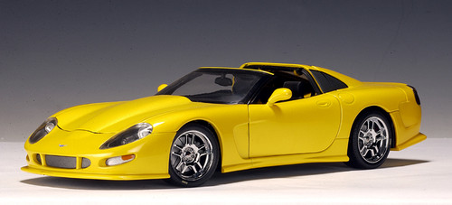 1/18 AUTOart 1998 Callaway C12 - Yellow Diecast Car Model