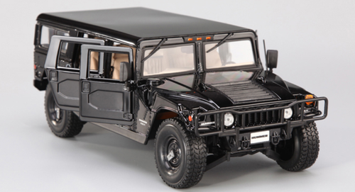 1/18 Maisto Premiere Edition Hummer H1 (Black) Diecast Model