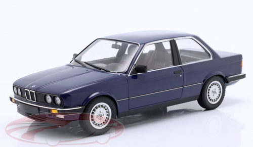 1/18 Minichamps 1982 BMW 323i (E30) Limousine (Dark Blue) Car Model