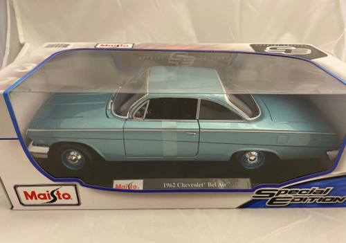 1/18 Maisto 1962 Chevrolet Bel Air Belair (Blue) Diecast Car Model