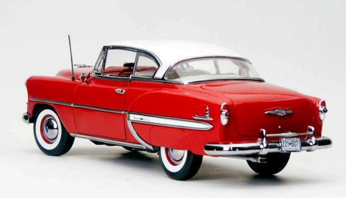 1/18 Sunstar 1953 Chevrolet Bel Air Hard Top Coupe (Red) Diecast Car Model