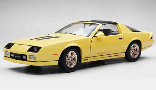 1/18 Sunstar 1985 Chevrolet Camaro IROC-Z (Yellow Gold) 1985 Camaro Ad Car Diecast Car Model