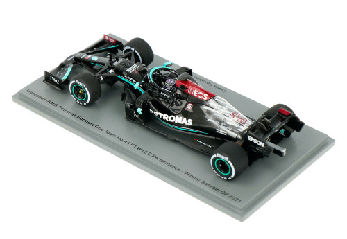 1/43 Spark Lewis Hamilton Mercedes-AMG F1 W12 #44 Winner Bahrain GP formula 1 2021 Car Model