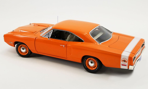 1/18 GMP 1970 Dodge Coronet Super Bee - Go Mango Diecast Car Model
