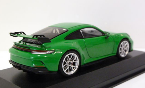 1/43 Dealer Edition Porsche 911 (992) GT3 (Python Green) Car Model