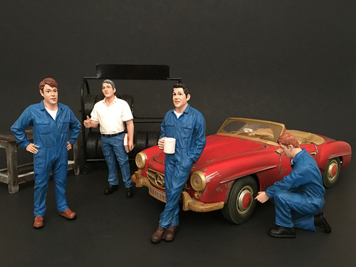"Mechanics" 4 piece Figurine Set for 1/24 Scale Models by American Diorama
