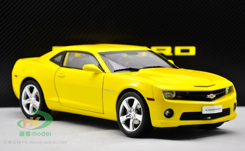 1/18 Dealer Edition Chevrolet Chevy Camaro ZL1 (Yellow) Resin Car