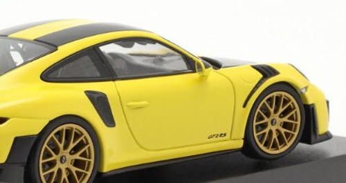 1/43 Minichamps 2018 Porsche 911 (991.2) GT2 RS Weissach Package (Racing Yellow) Car Model