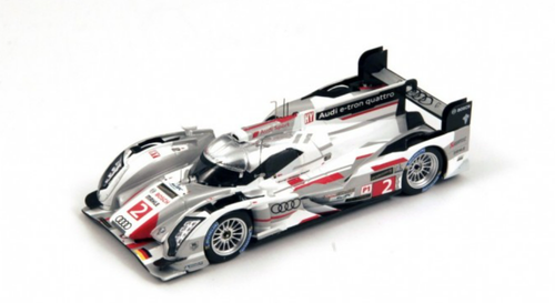 1/8 Spark Audi R18 #2 Le Mans Winner Car Model