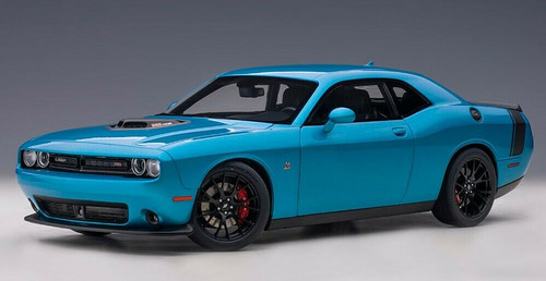 1/18 AUTOart 2018 Dodge Challenger 392 Hemi Scat Pack Shaker (Blue) Car Model