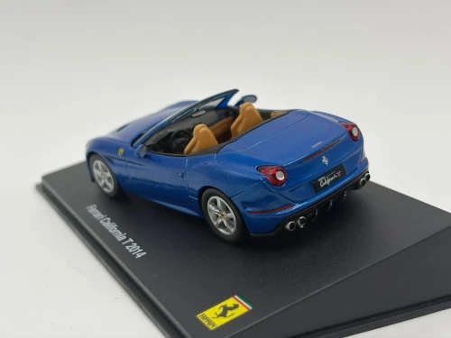 1/43 Altaya 2014 Ferrari California T (Blue Metallic) Car Model