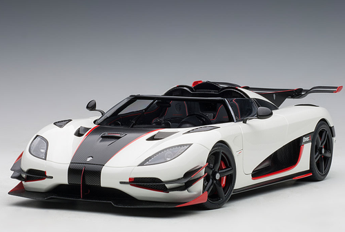 1/18 AUTOart Koenigsegg One:1 (Pebble White with Carbon Black & Red Accents) Car Model