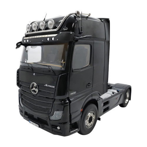 1/18 NZG Mercedes-Benz Actros GigaSpace 4x2 (Black) with Lighting Diecast Car Model