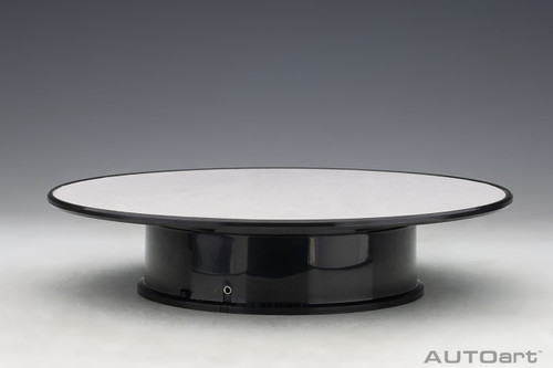 1/18 AUTOart Rotary Display Stand Medium Silver (car model NOT included) 1/18 AUTOart Rotary Display Stand Medium Silver (car model NOT included)