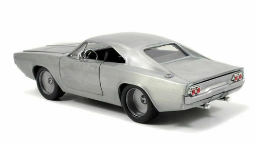 1/24 Jada Dom's Dodge Charger R/T out the Movie Fast and Furious 7 Diecast Car Model