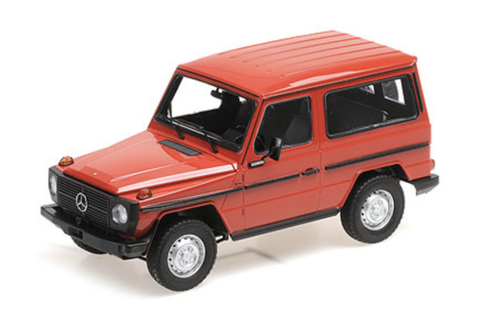 1/18 Minichamps 1980 Mercedes-Benz G-Modell Short Wheelbase (W460) (Red) Diecast Car Model