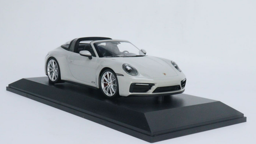 1/18 Minichamps 2021 Porsche 911 (992) Targo 4 GTS (Grey) Car Model