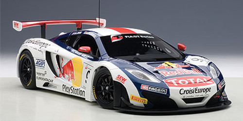 1/18 AUTOart MCLAREN MP4-12C 12C GT3 RED BULL S.LOEB/A