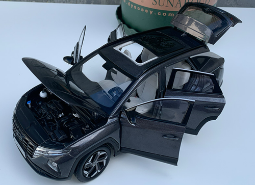 1/18 Dealer Edition 2021 Hyundai Tucson (Dark Brown) Diecast Car Model