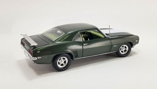 1/18 ACME 1969 Chevrolet COPO Camaro (Green) Built by Dick Harrell Diecast Car Model