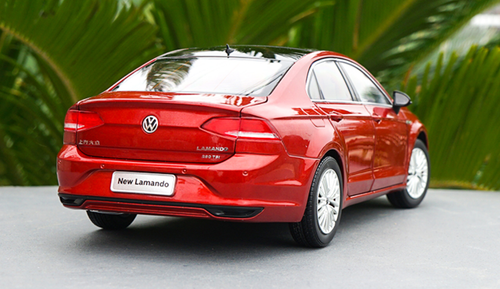 1/18 Dealer Edition 2018 Volkswagen VW Lamando (Red) Diecast Car Model