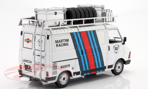 1/18 Ixo 1986 Fiat 242 Van Rallye Assistance Martini Racing Car Model