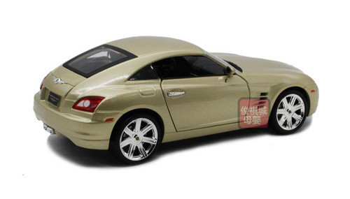 1/18 Chrysler Crossfire (Champagne) Diecast Car Model