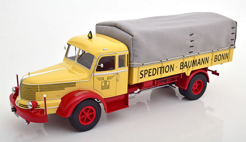 1/18 Road Kings 1950-1954 Krupp Titan SWL 80 Flatbed truck