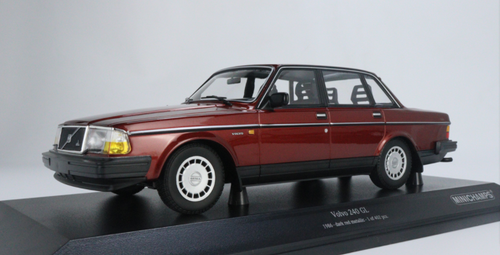 1/18 MINICHAMPS VOLVO 240 GL - 1986 - DARK RED METALLIC Diecast Sealed