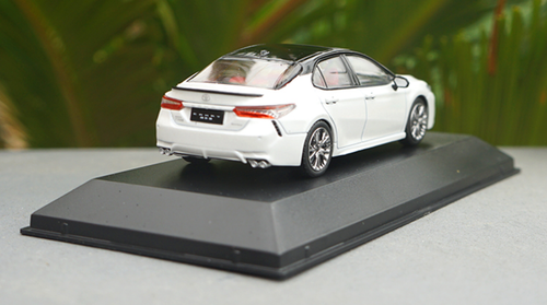 2018 toyota camry xse diecast