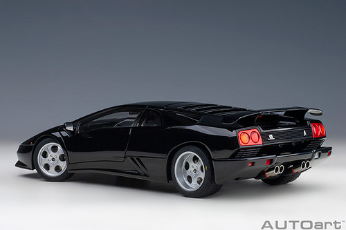 1/18 AUTOart Lamborghini Diablo SE30 Giallo Spyder (Deep Black Metallic) Car Model