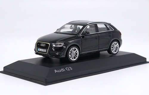 1/43 Dealer Edition Audi Q3 (Black) Diecast Car Model